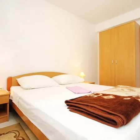 10080a Apartment
